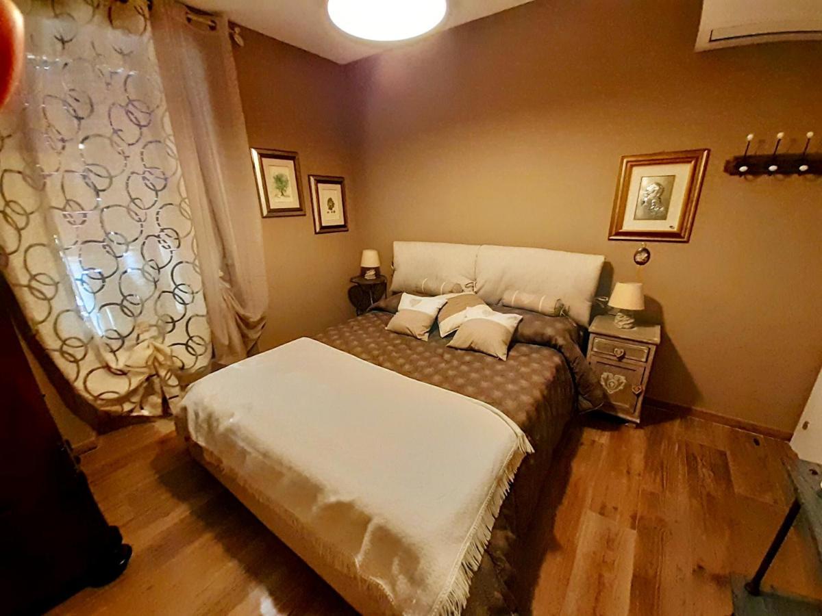 La Rosa Di Francesco Inn Valfabbrica Luaran gambar
